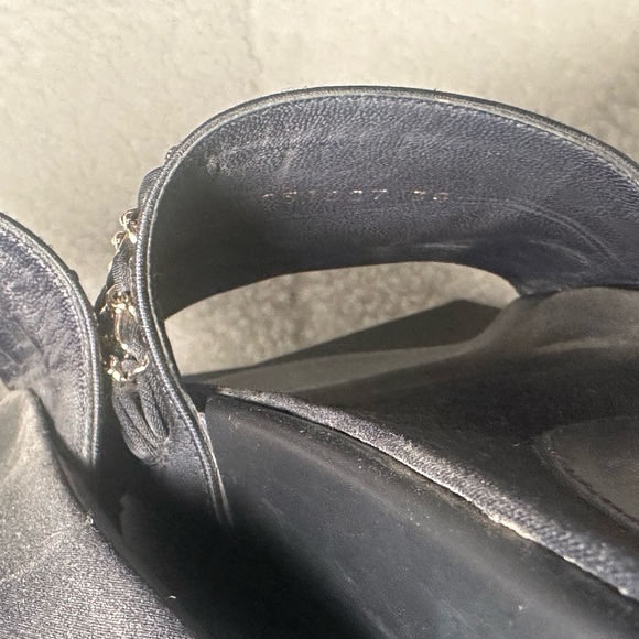 Chanel Navy Slides size 38 - Picture 4 of 9